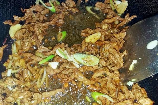 豆角炒肉的做法图解7