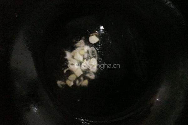 茼蒿蛋花疙瘩汤的做法图解5