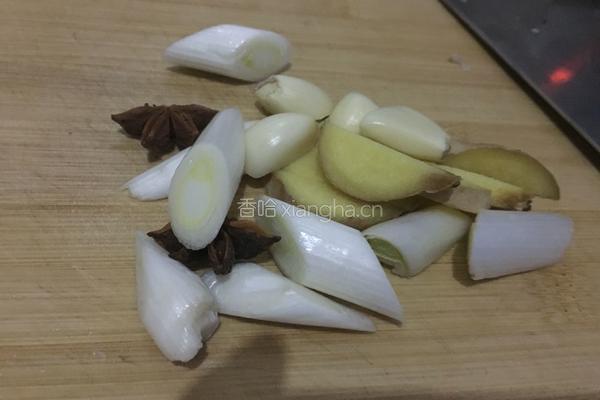 土豆炖牛腩的做法图解5