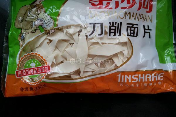 家常面片汤的做法图解2