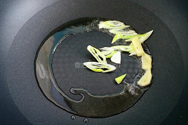 香菇鸡片的做法图解5