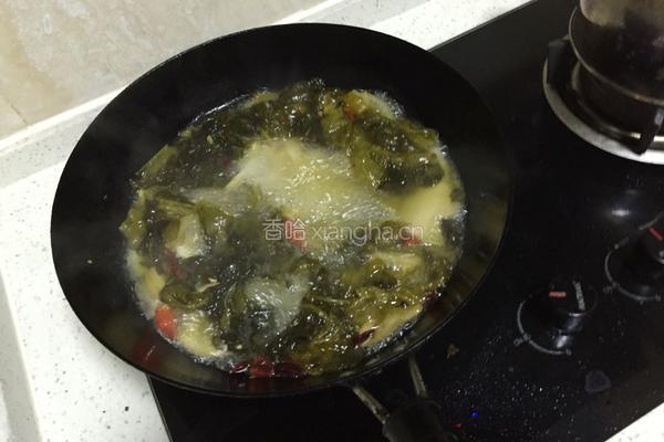 酸菜豆腐鱼的做法图解2