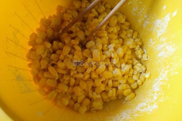 玉米烙的做法图解1