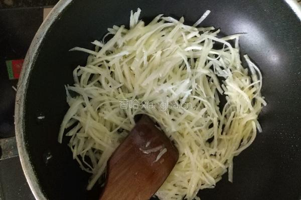 西红柿土豆丝的做法图解3