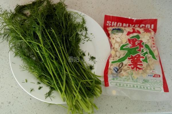 凉拌茴香杏仁的做法图解1