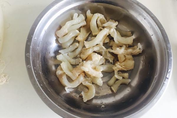 红烧牛筋的做法图解1