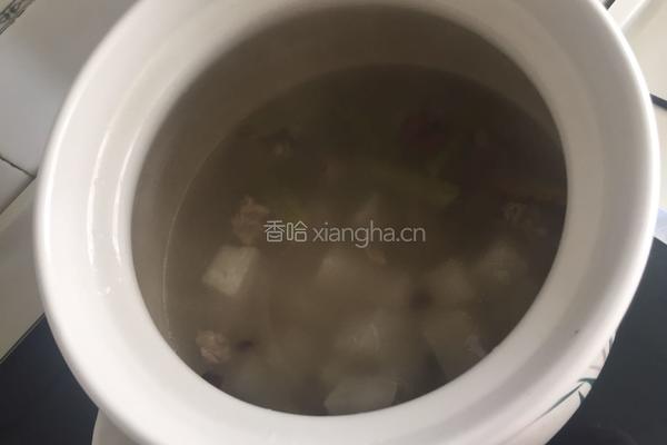牛腩萝卜汤的做法图解9