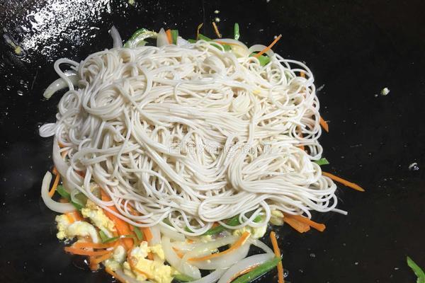 素菜炒面的做法图解10