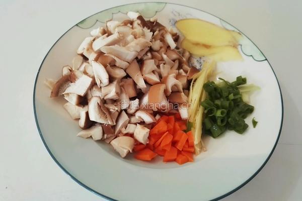 香菇牛肉粥的做法图解4