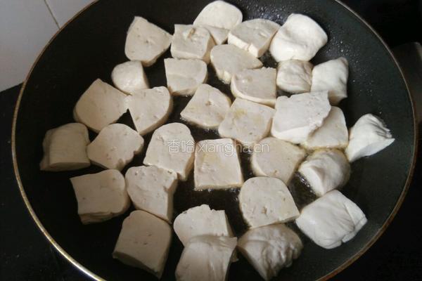 香煎豆腐的做法图解3