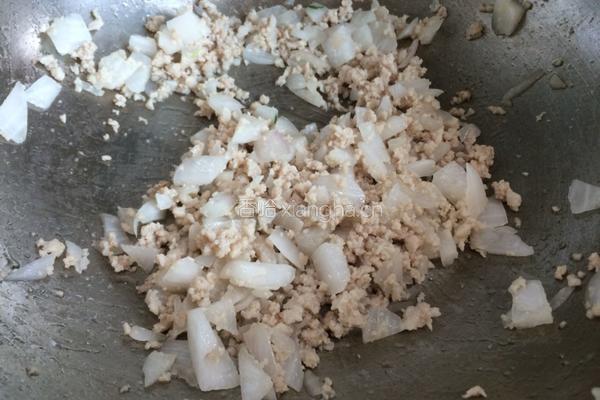 蕃茄蘑菇肉酱意大利面的做法图解5