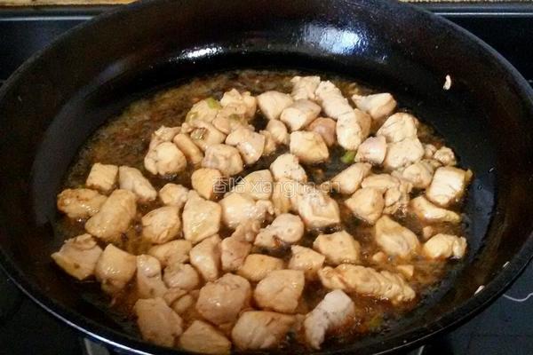 咖喱鸡肉焗饭的做法图解4