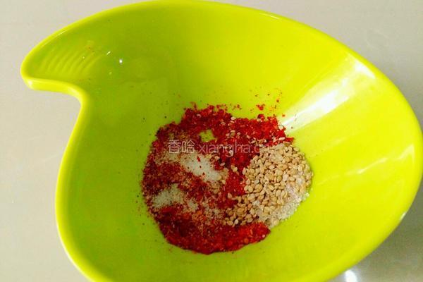 香辣水饺的做法图解13