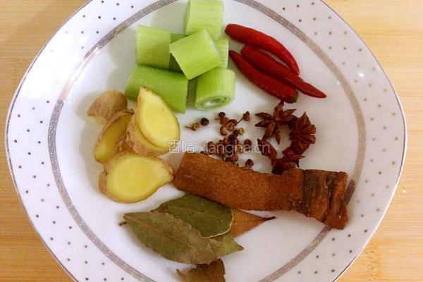牛肉炖西红柿的做法图解3