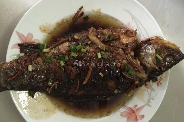 红烧鲫鱼