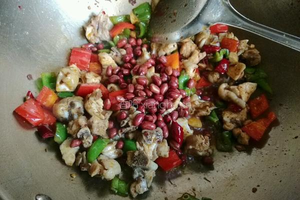 川味香辣鸡块的做法图解11