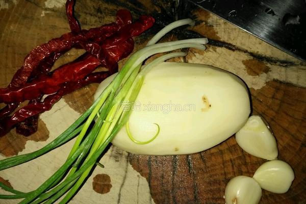 香辣土豆的做法图解1