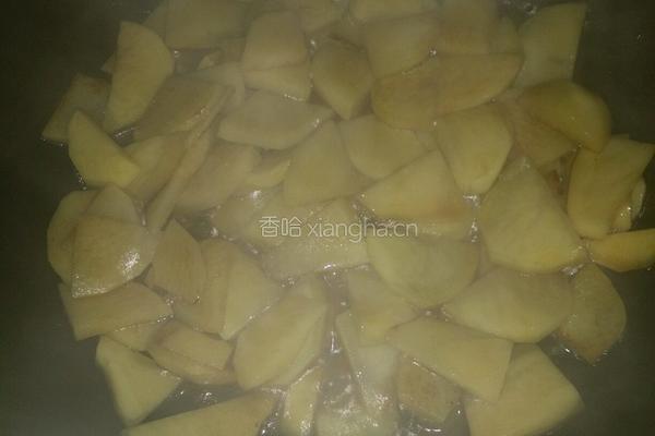 土豆炒香干的做法图解2
