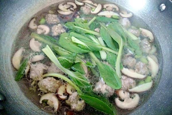 生汆丸子三鲜汤的做法图解8