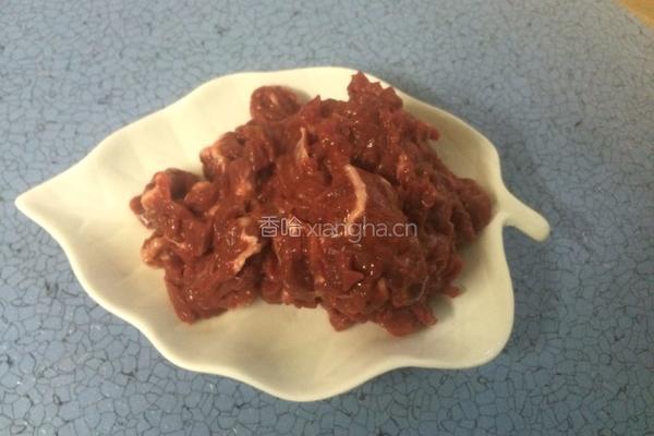 青椒炒牛柳的做法图解4