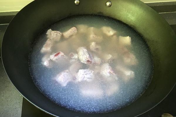 酱烧排骨的做法图解2