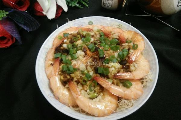 蒜蓉粉丝蒸开边虾的做法图解11