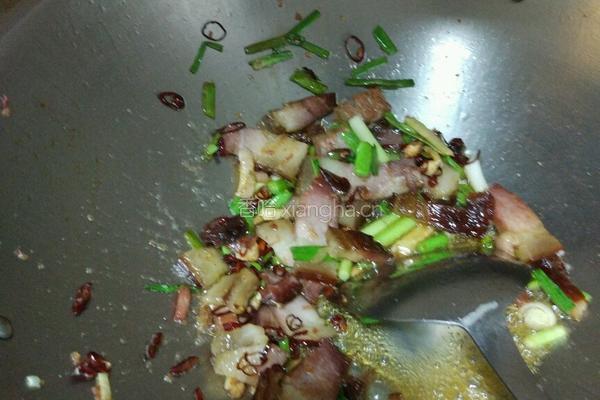 红烧腊肉的做法图解8