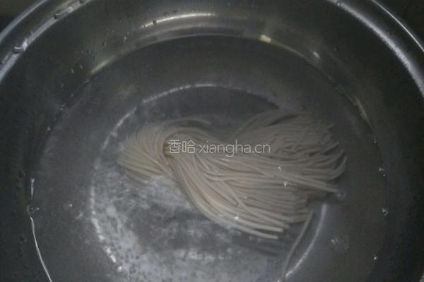 鸡蛋清汤切面的做法图解3