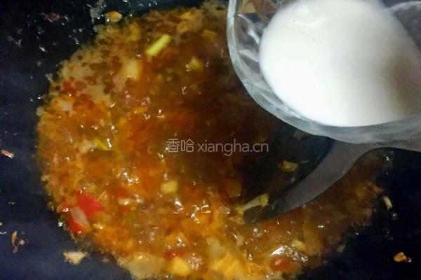 酸菜鲫鱼的做法图解13