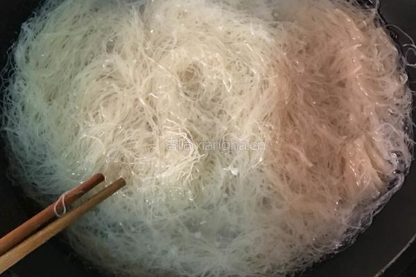 海鲜炒粉干的做法图解7