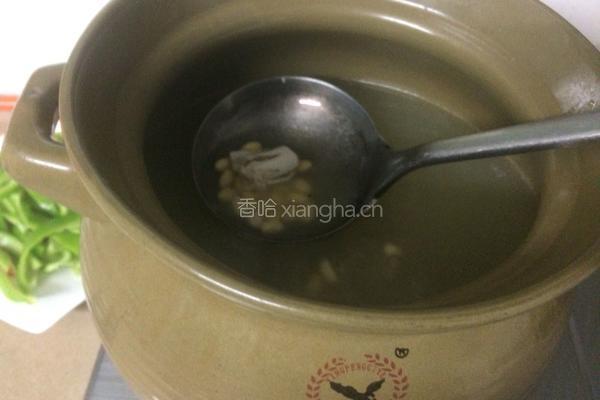 猪蹄黄豆汤的做法图解6