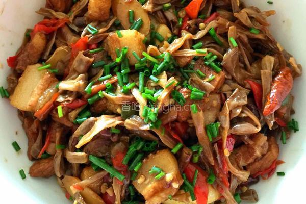 干豆角炒五花肉的做法图解4