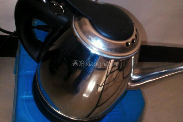 五味子枸杞茶的做法图解2