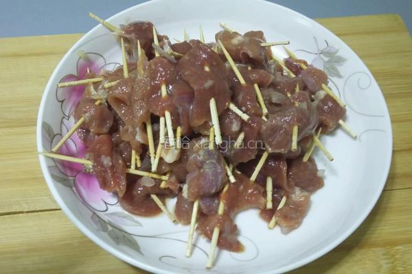炸羊肉串的做法图解10