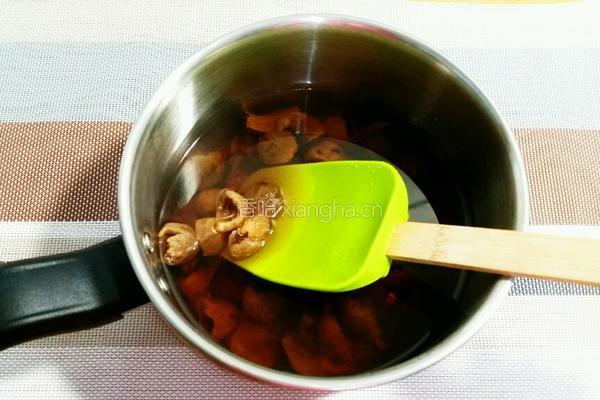 红枣桂圆鸡蛋汤的做法图解5