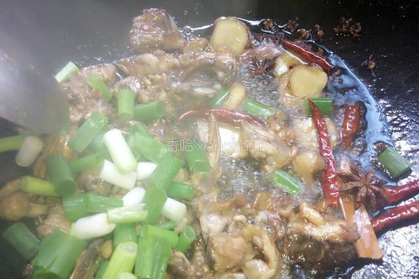 鸡骨架炖土豆的做法图解9