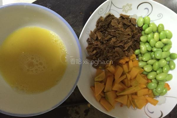 番茄酱炒饭的做法图解3