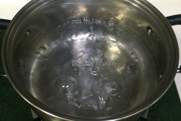 西米露甜品的做法图解1