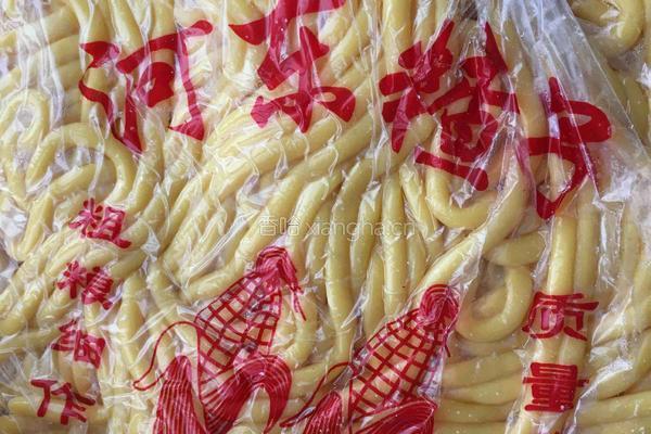 玉米面条的做法图解1
