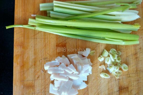 炖冻豆腐的做法图解2