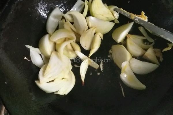 洋葱炒鸡蛋的做法图解5