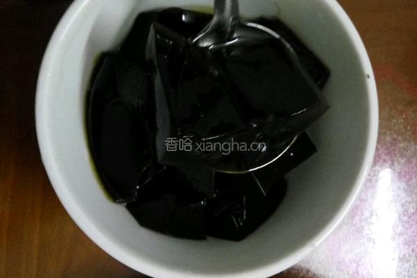 自制黑仙草凉粉的做法图解11