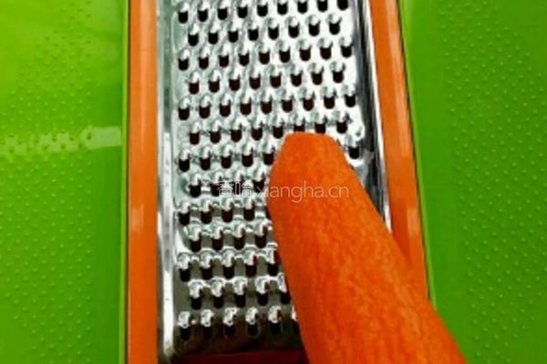 胡萝卜香菇水饺的做法图解4