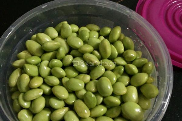 雪菜榨菜毛豆炒肉丝的做法图解3