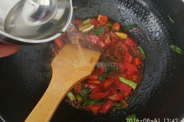 西红柿炖豆腐的做法图解6