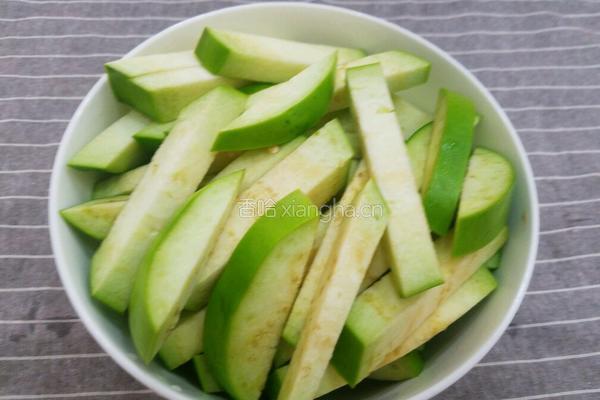 清炒青茄子的做法图解2