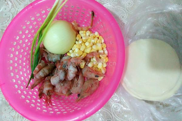 虾仁饺子的做法图解1