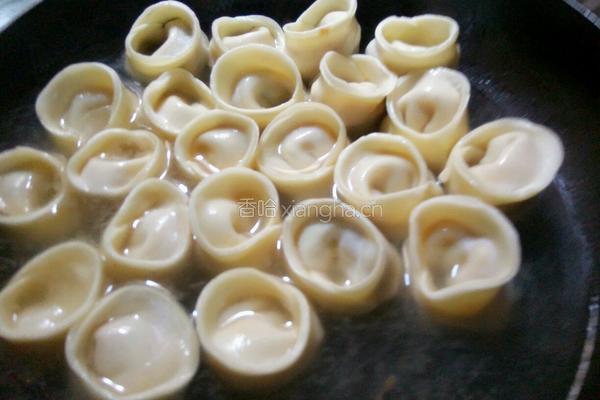 虾仁饺子的做法图解8