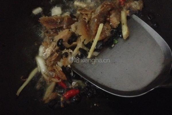 豆鼓鲮鱼炒麦菜的做法图解4
