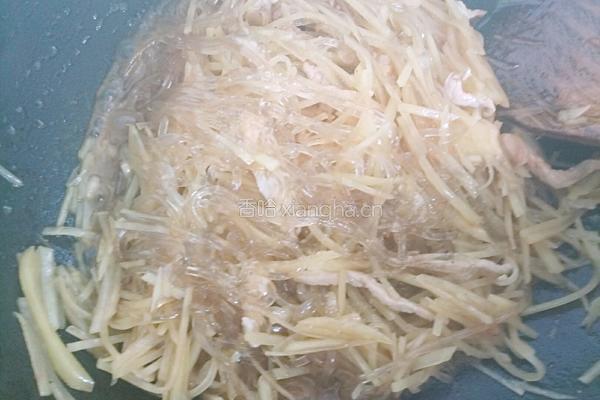 土豆丝炒粉条的做法图解12